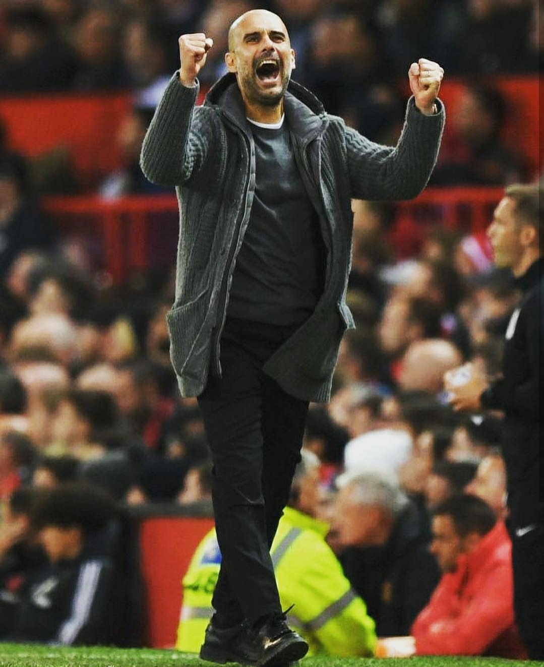 中塑造属于 中塑造属于