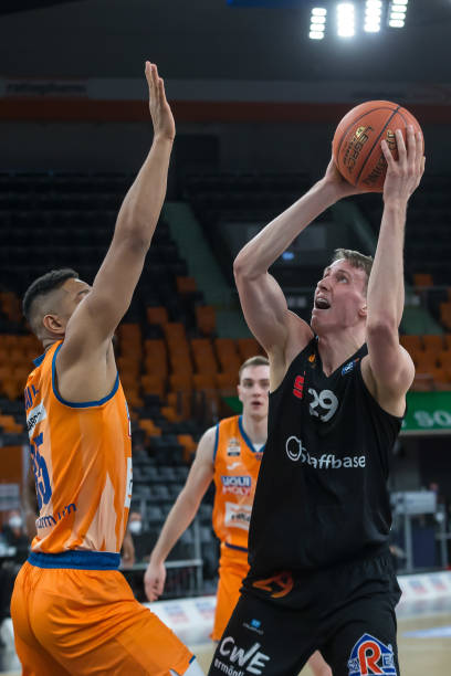 成功拿下赫 成功拿下赫