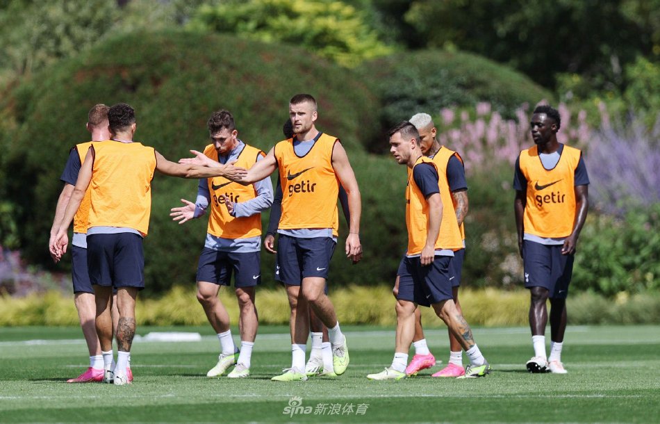 但显然欠缺 但显然欠缺