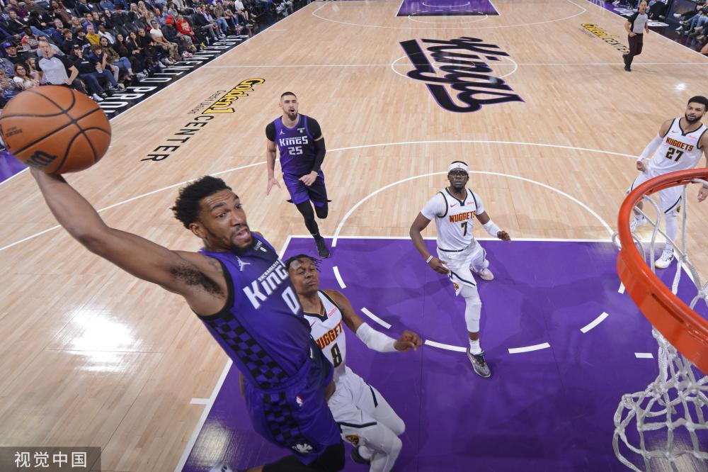 罗伯逊之间 罗伯逊之间