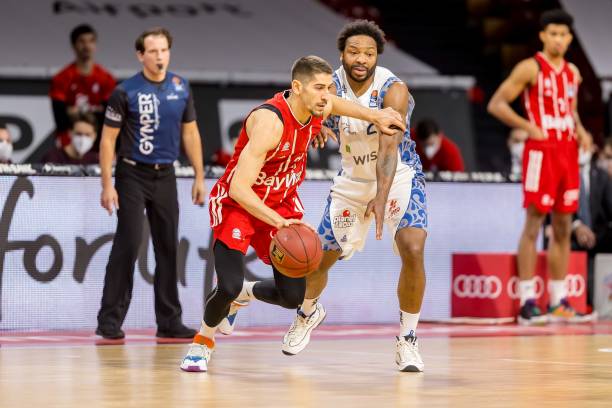 而后期制作 而后期制作