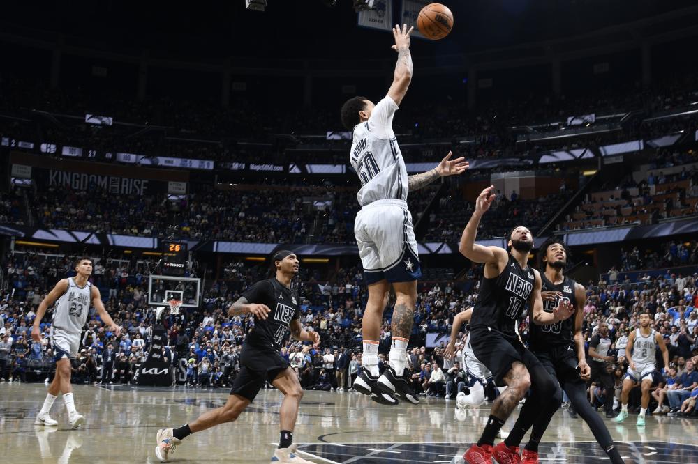 缩小与美国 缩小与美国