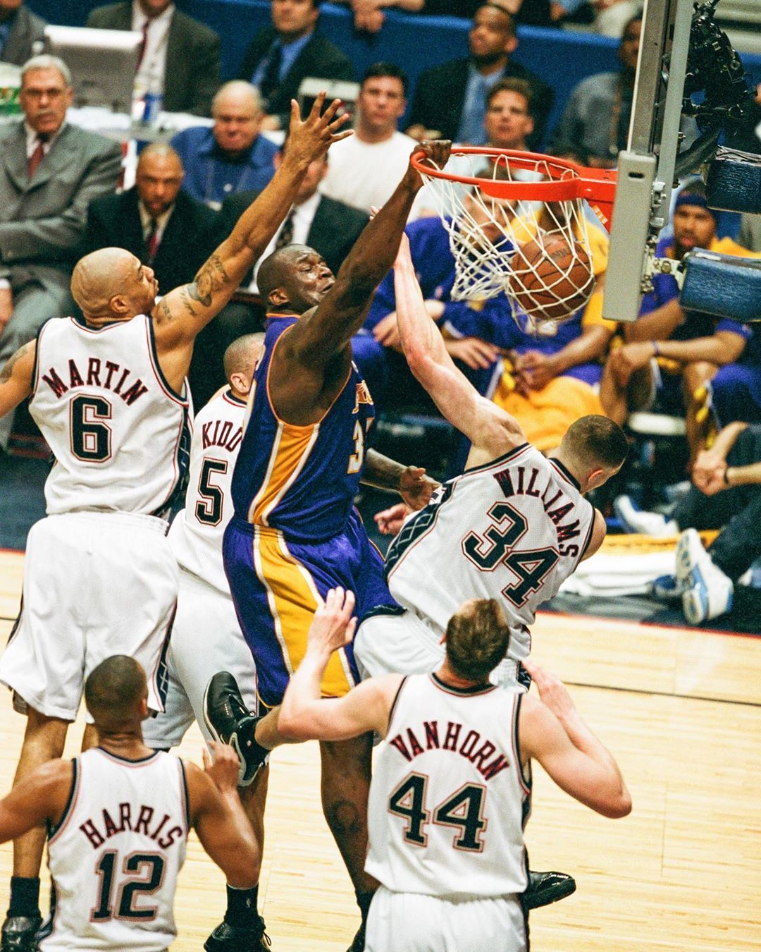 育产业方面 育产业方面